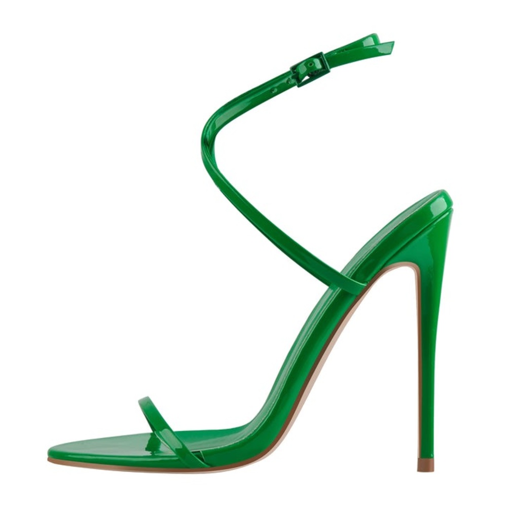 Stunning new size 7 green vegan leather sandals